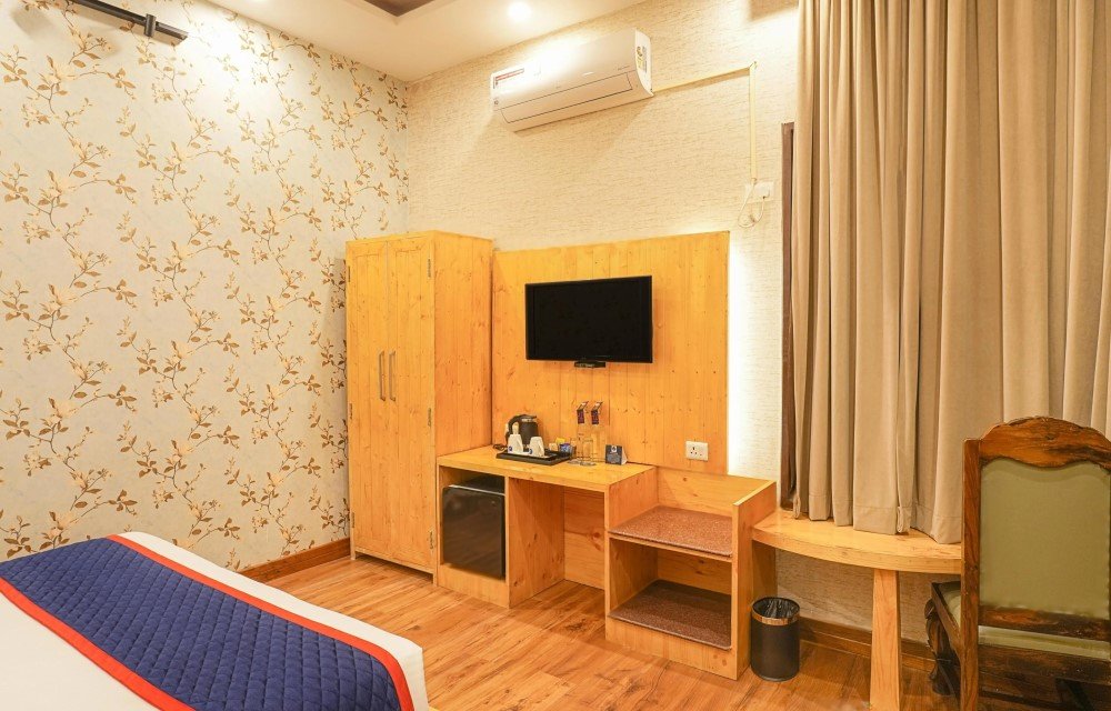 Gallery Picture